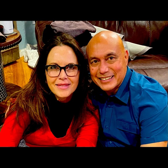 Meet your Posher, Stephanie - Picture 1 of 1